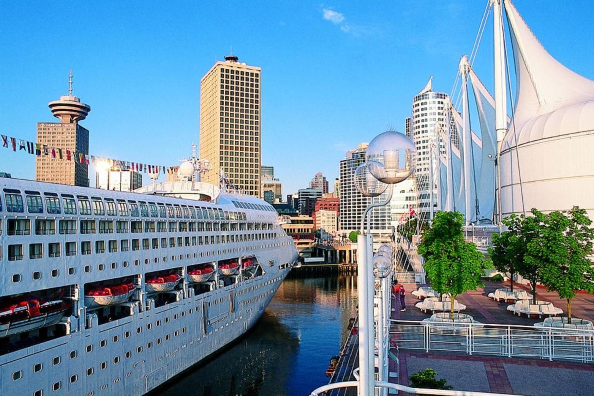 North Vancouver, An Ihg 4*